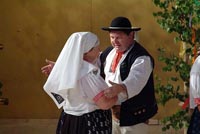 Kopftuch auf " spuszcz" gebunden