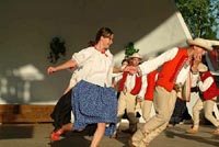 Lebhafter Tanz auf der Bhne